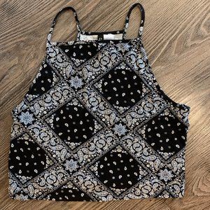 Divided Cropped Tanktop